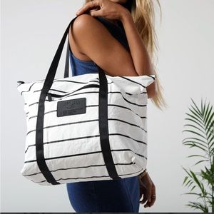 Aloha Zipper Tote Pinstripes
